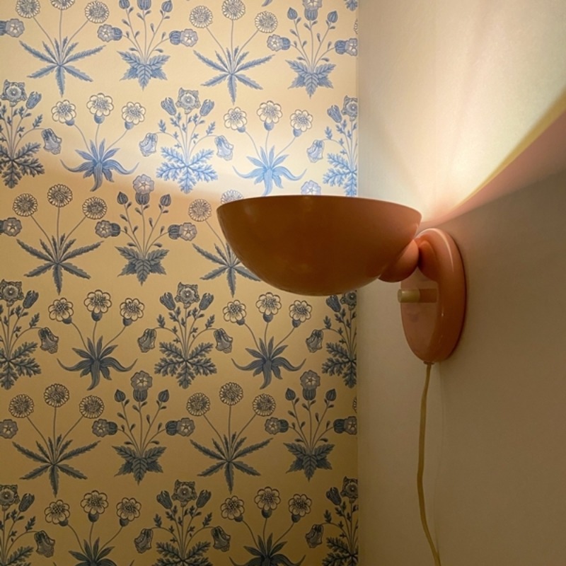 holland indie pink wall lamp